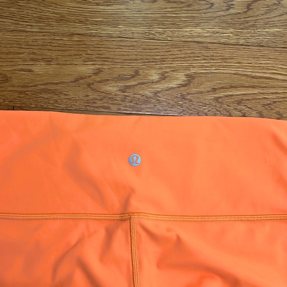 Wunder Under High Rise 25” Lululemon Leggings - Picture 4 of 5